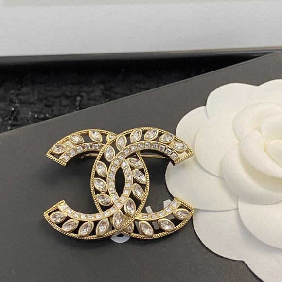 Chanel Gold and Diamonds Brooch - Picture 8 of 8